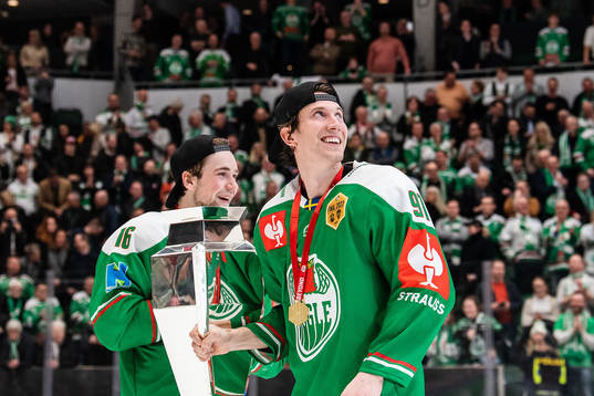 Lucas Ekeståhl-Jonsson and Adam Tambellini of Rögle