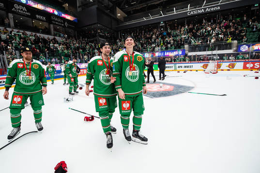 Adam Tambellini of Rögle celebratse