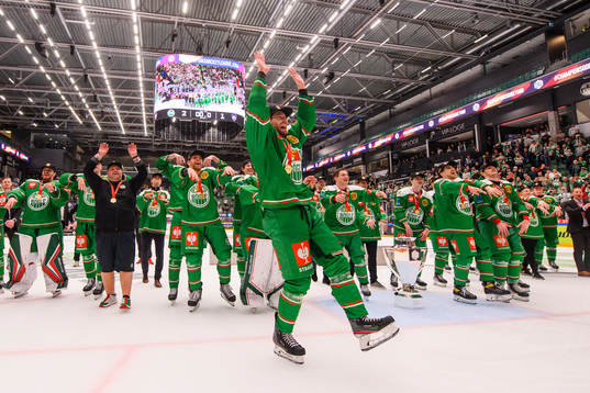 Players of Rögle celebrate