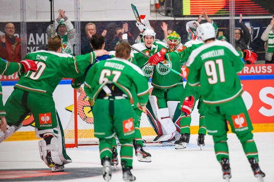 Players of Rögle celebrate