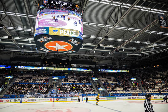 jumbotronen visar sitt stöd för Ukraina