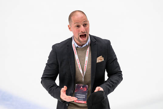 Chris Abbot, manager of Rögle celebrates
