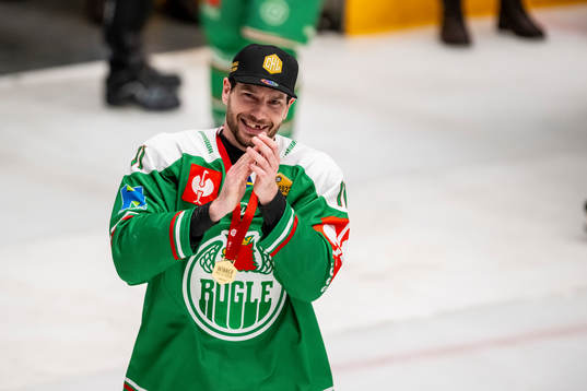 Mattias Sjögren of Rögle celebrates