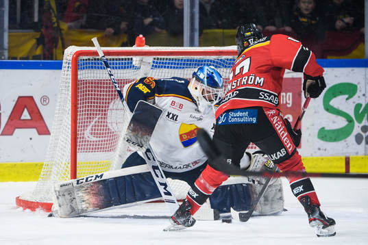 Djurgårdens målvakt Mantas Armalis och Luleås Isac