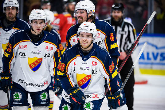 Djurgårdens Emil Berglund jublar