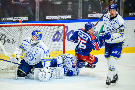 Leksands målvakt Kasimir Kaskisuo och Justin Kloos mot