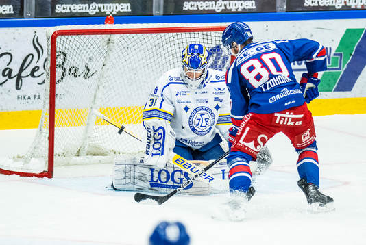 Leksands målvakt Kasimir Kaskisuo och Oskarshamns Tomas