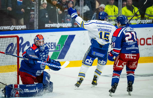 Leksands Max Veronneau jublar