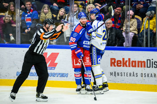 Domare Richard Magnusson, Oskarshamns Tomas Zohorna och