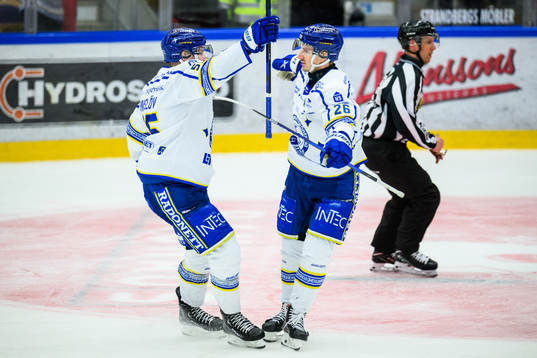 Leksands Patrik Norén (h) jublar med Jonas Ahnelöv