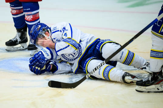Leksands Oskar Lang har ont