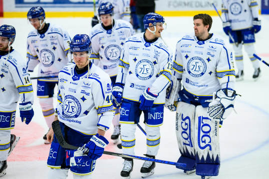 Leksands spelare jublar