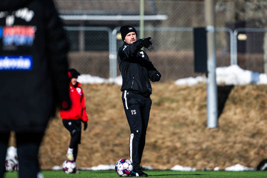 Degerfors tränare Tobias Solberg