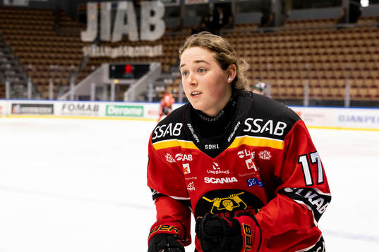 Luleås Sofia Skriver utan hjälm