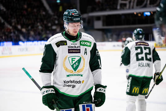 Färjestads Victor Ejdsell deppar