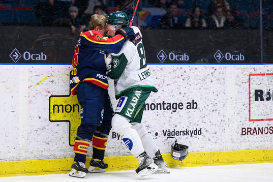Djurgårdens Tim Söderlund och Färjestads Theodor