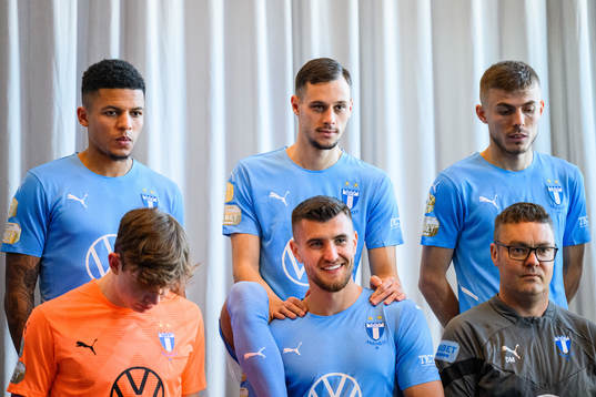 Romain Gall, Veljko Birmancevic, Patriot Sejdiu, målvakt
