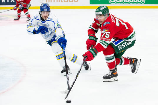 Leksands Matt Caito och Frölundas Radan Lenc