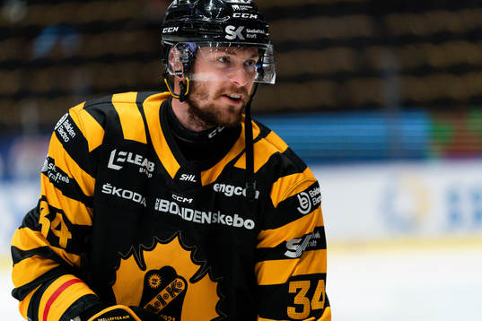 Skellefteås Tom Kühnhackl