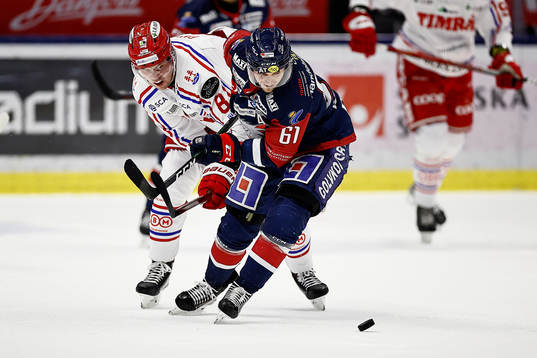 Timrås Ziyat Paigin och Linköpings Markus Ljungh