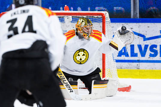 Brynäs målvakt Veini Vehviläinen