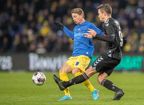 [DK=20220228: Simon Hedlund (27), Brøndby IF og Mads