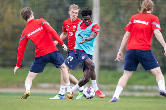 Dennis Olsson och Benjamin Acquah