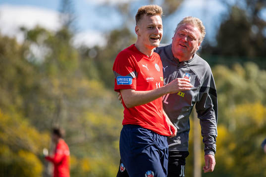 Rasmus Karjalainen och tränare Jörgen Lennartsson