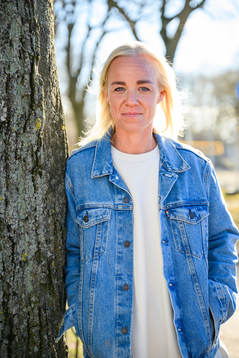 Carloline Seger