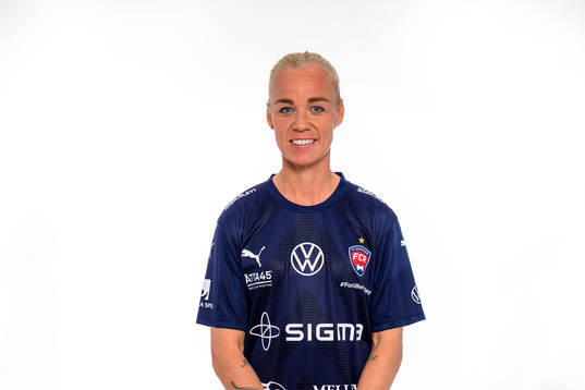 Carloline Seger