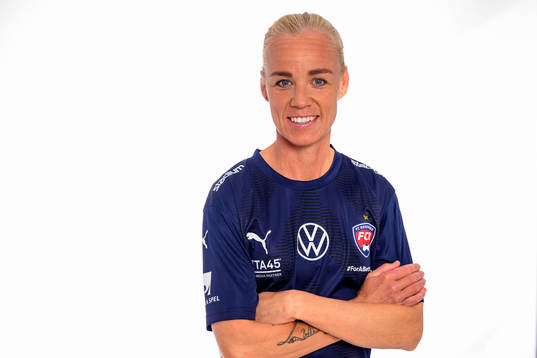 Carloline Seger