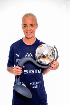 Carloline Seger