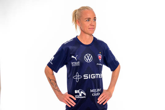 Carloline Seger