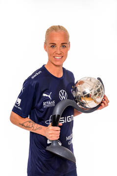 Carloline Seger