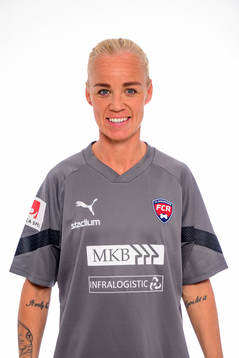 Carloline Seger