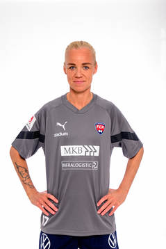 Carloline Seger