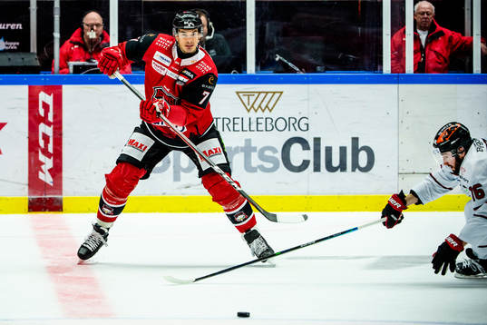 Malmö Redhawks Oliver Lauridsen mot Örebros Daniel Audette