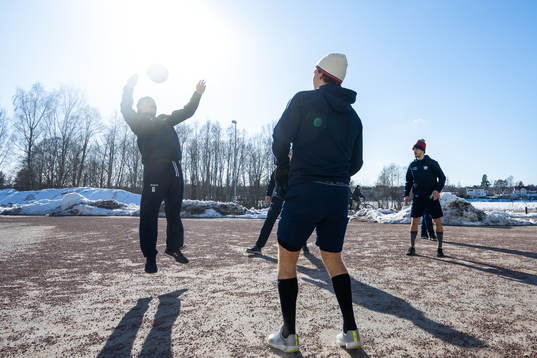 Linköpings spelare värmer upp