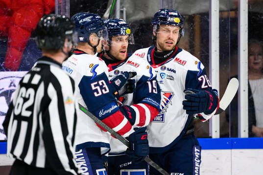Linköpings Patrick Russell jublar