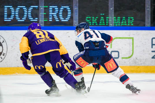Linköpings Broc Little skjuter 3-4