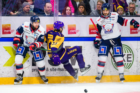 Linköpings Broc Little och Färjestads Albert Johansson