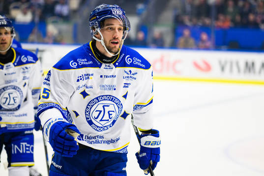 Leksands Max Veronneau jublar