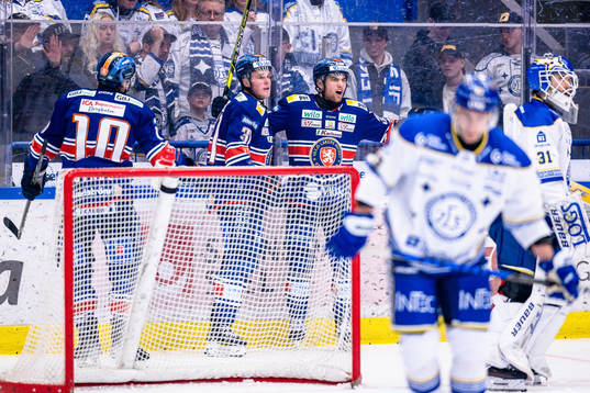 Växjös Olle Lycksell och Glenn Gustafsson jublar eter