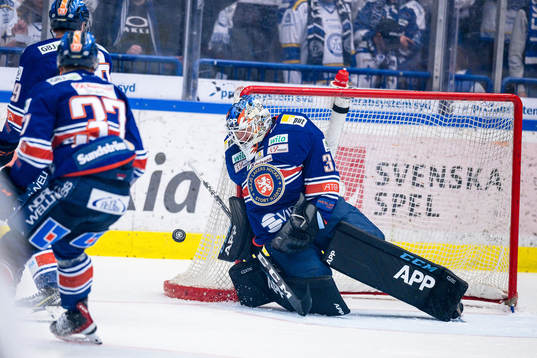 Växjös målvakt Emil Larmi