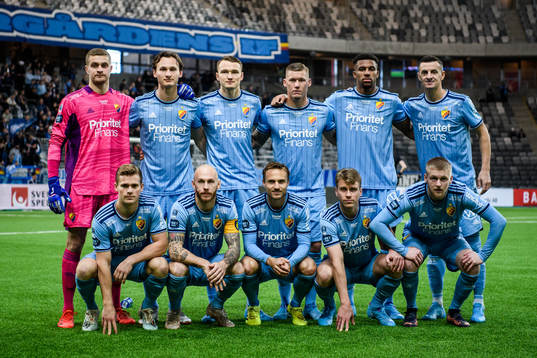 Djurgårdens startelva bestående av målvakt Aleksandr