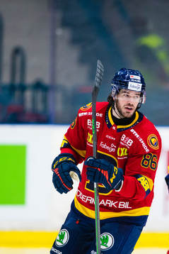 Djurgårdens Eric Gelinas jublar