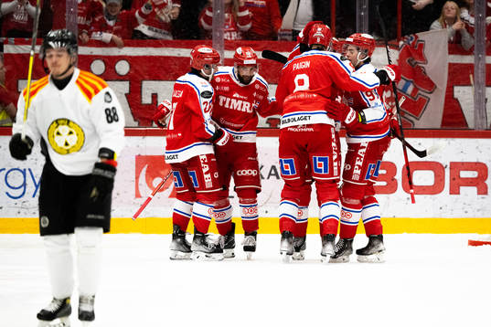 Timrås Robin Hanzl jublar