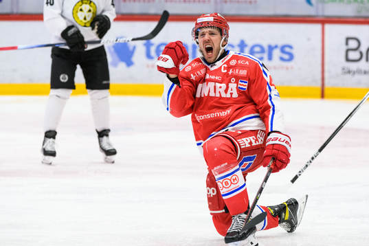 Timrås Jacob Blomqvist jublar