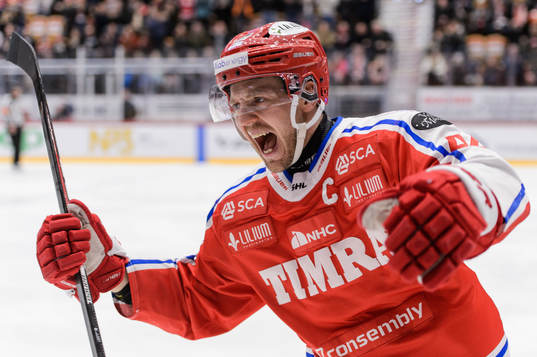 Timrås Jacob Blomqvist jublar