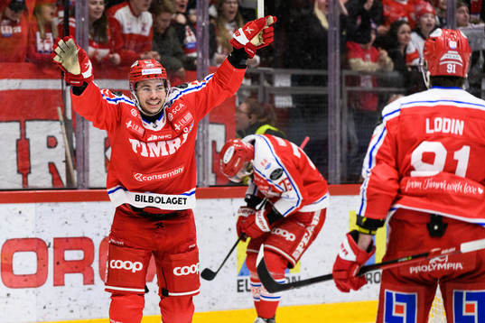 Timrås Ty Rattie jublar